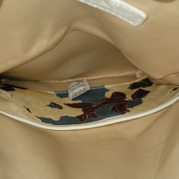 Rachel Pally Leather-Trimmed Reversible Floral Clutch - Picture 8 of 8